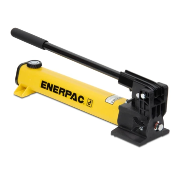 P-392 Manual two-stage ENERPAC pump, 700 bar